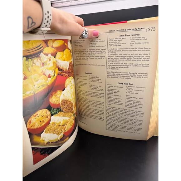 The Culinary Arts Institute Cookbook - 1985 Hardcover - Picture 8 of 8